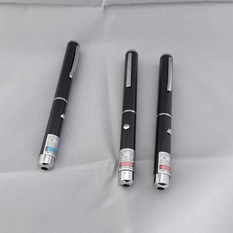 Cat Keychain Fun Pointer Mini 2 in1 No battery Portable Laser pointer LED Training Torch Pet Cat Tickle Toy Flashlight