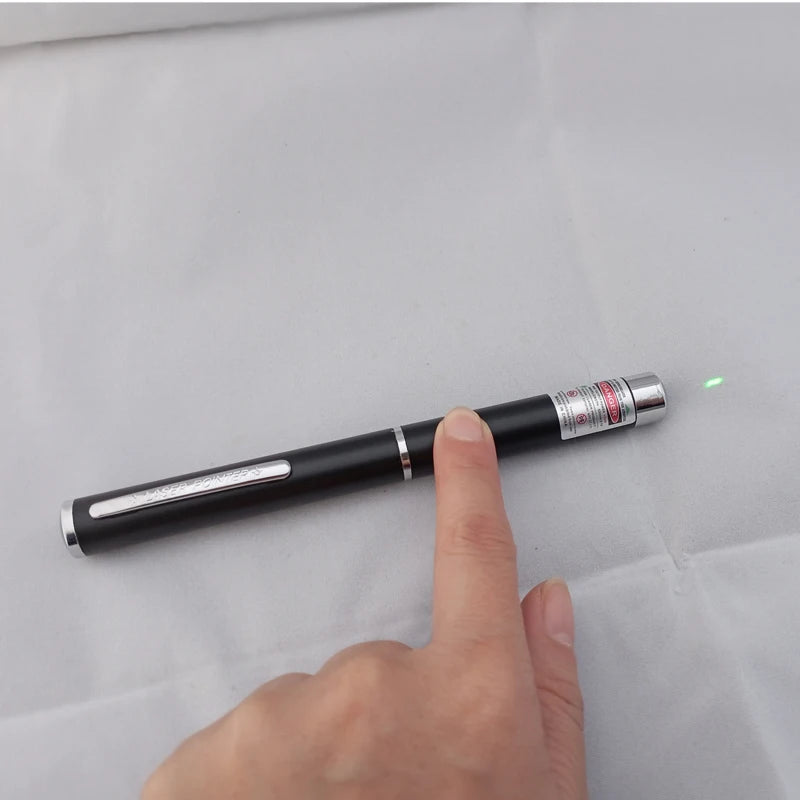 Cat Keychain Fun Pointer Mini 2 in1 No battery Portable Laser pointer LED Training Torch Pet Cat Tickle Toy Flashlight